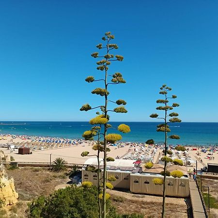 Luxury 2 Min Beach With Balcony, Ocean View, Wifi, Ac, Smarttv Portimão Exterior photo