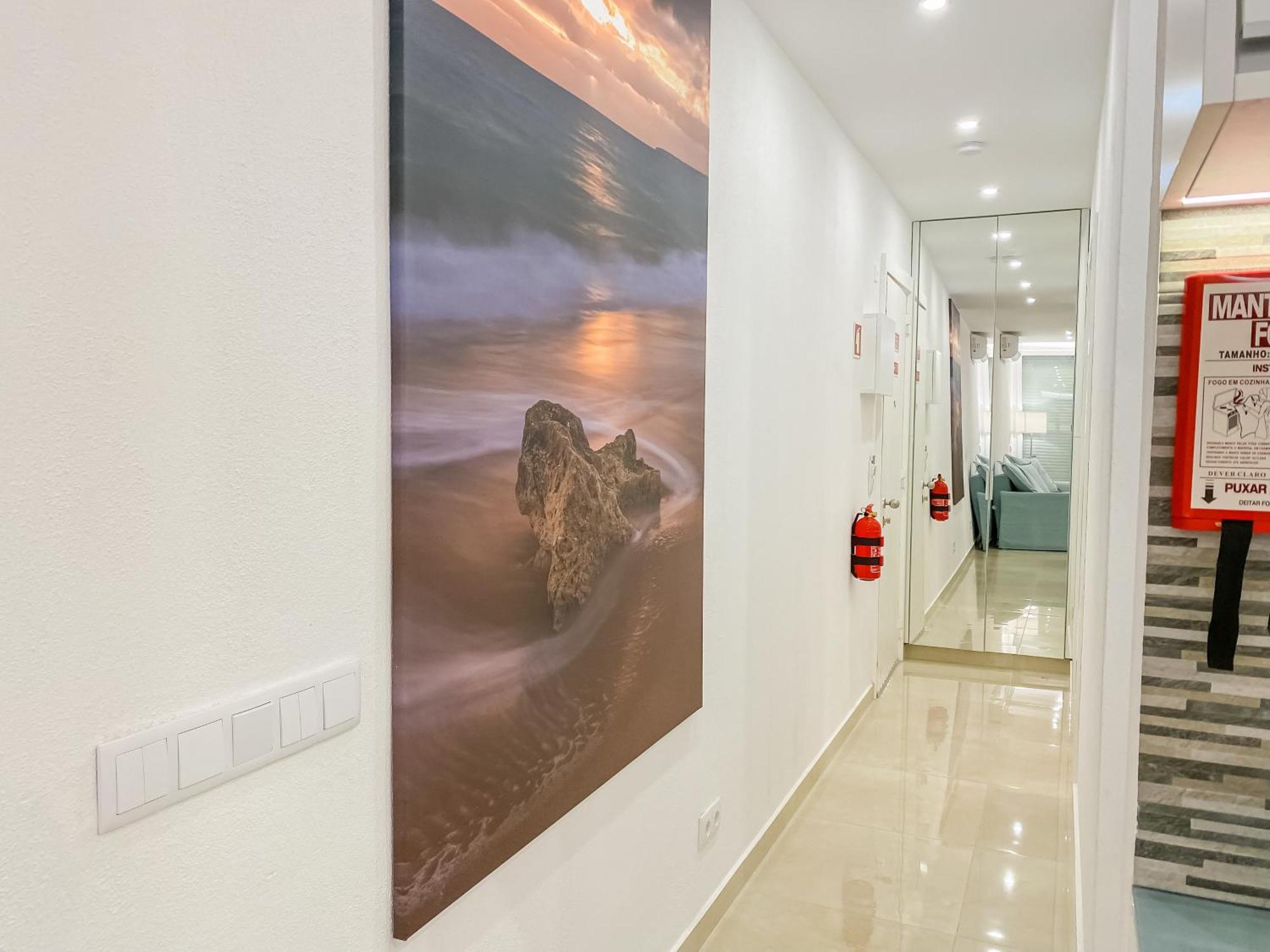Luxury 2 Min Beach With Balcony, Ocean View, Wifi, Ac, Smarttv Portimão Exterior photo