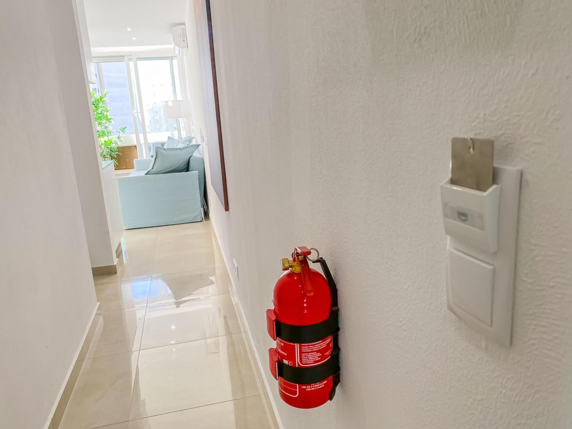 Luxury 2 Min Beach With Balcony, Ocean View, Wifi, Ac, Smarttv Portimão Exterior photo