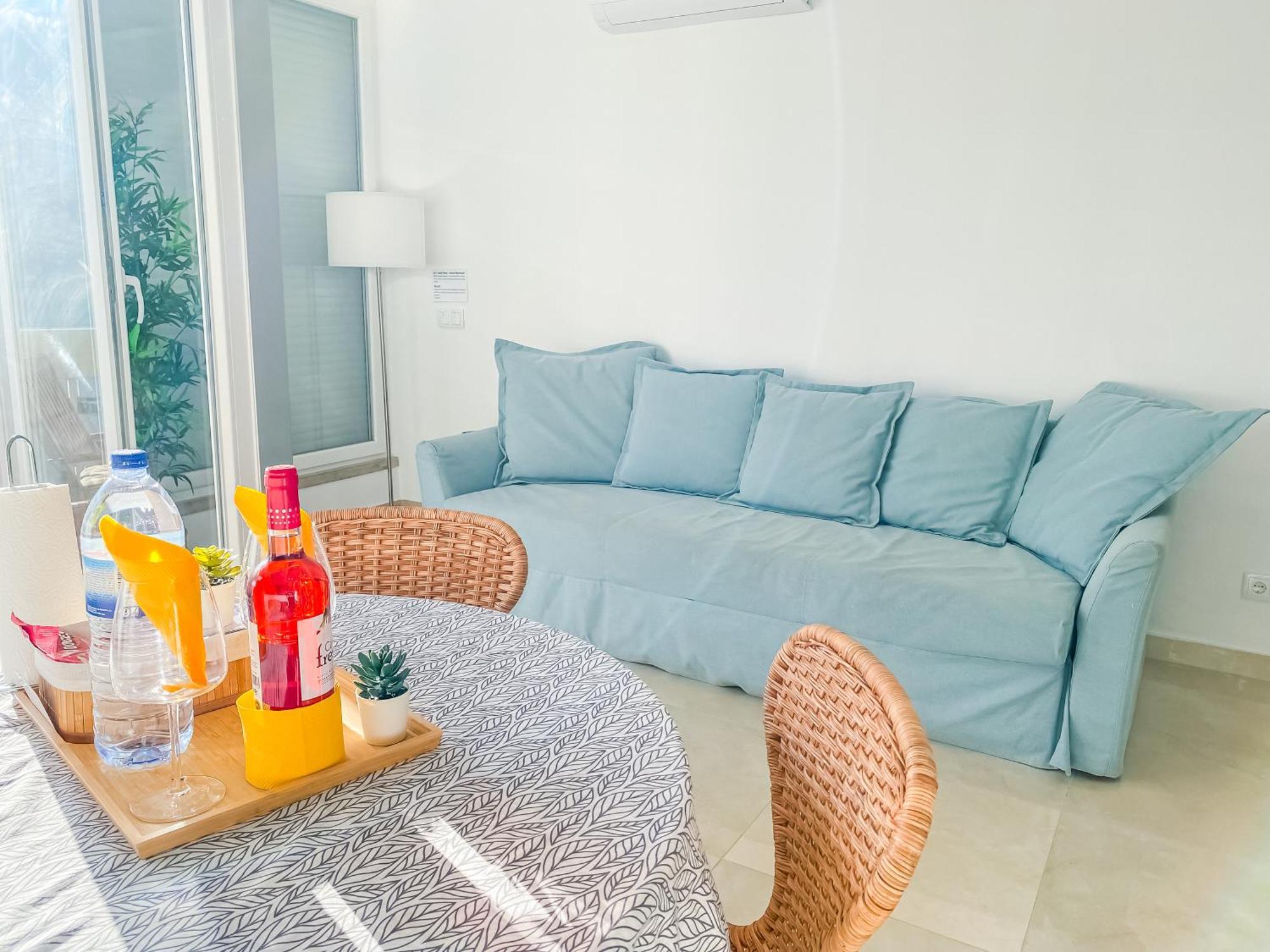 Luxury 2 Min Beach With Balcony, Ocean View, Wifi, Ac, Smarttv Portimão Exterior photo